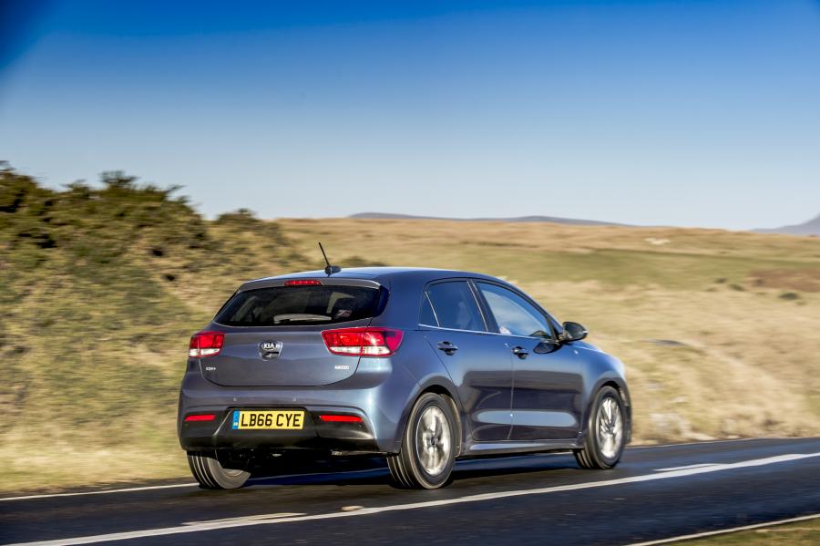  Kia Rio 5-Door 2017 года  (UK) (фото 36 из 145)